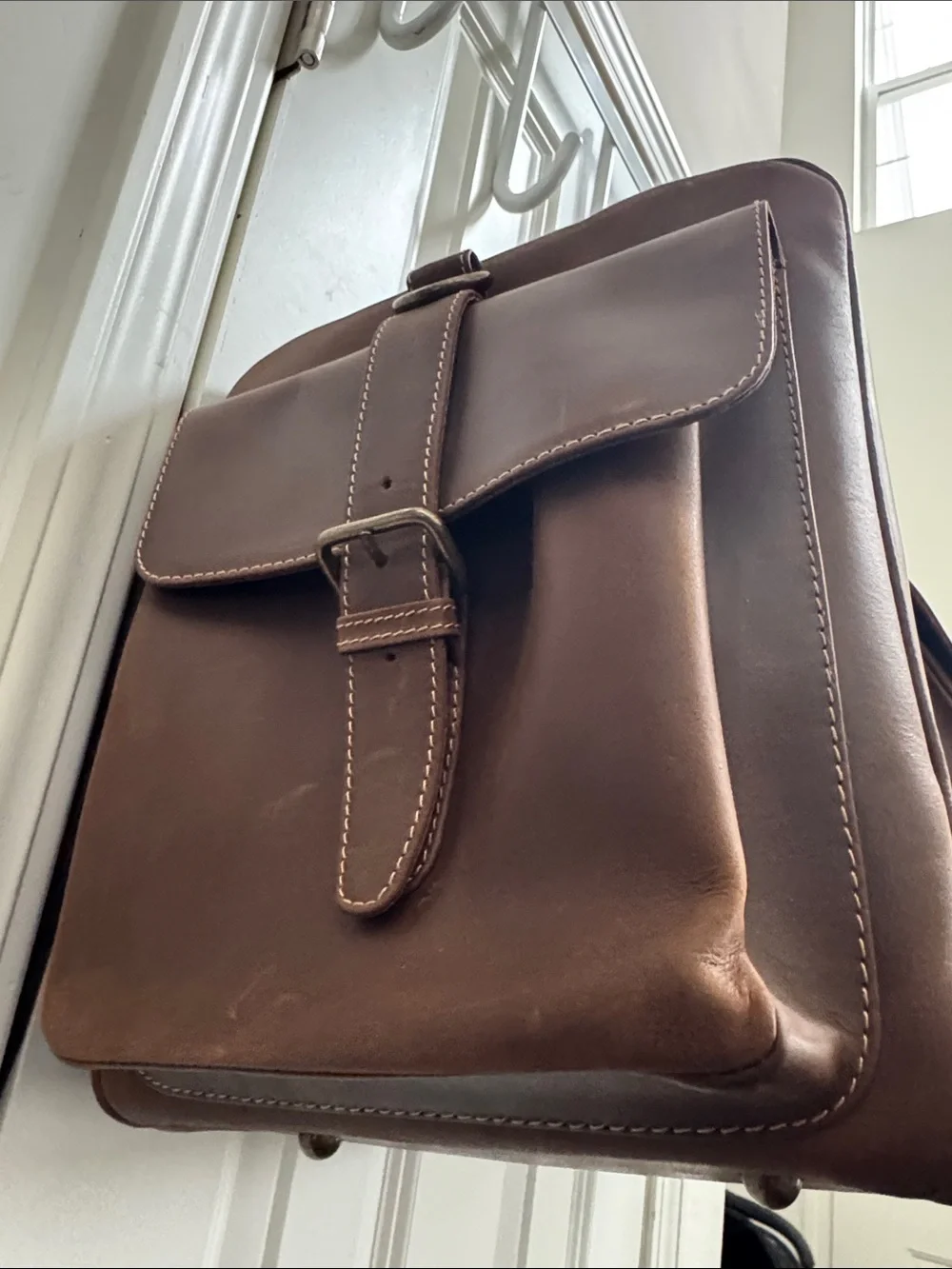 Classic Brown Distressed Leather Duffel Bag with Front Buckle Pocket, no strap